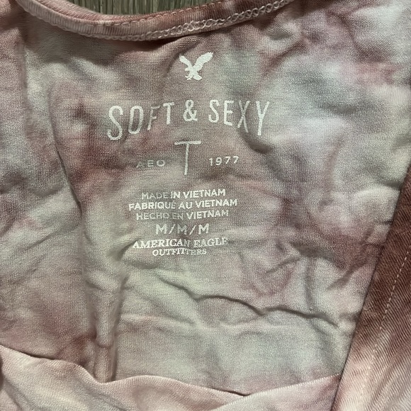 Top - Picture 2 of 2